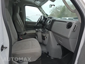 2014 Ford E-250 Commercial Cargo Van 138.0" WB - miniatura 8