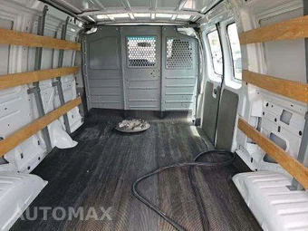 2014 Ford E-250 Commercial Cargo Van 138.0" WB - miniatura 13