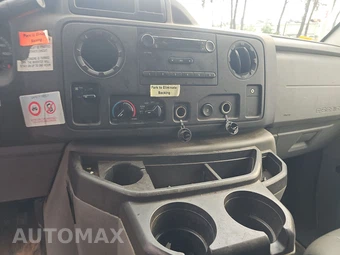 2014 Ford E-250 Commercial Cargo Van 138.0" WB – miniatura 6