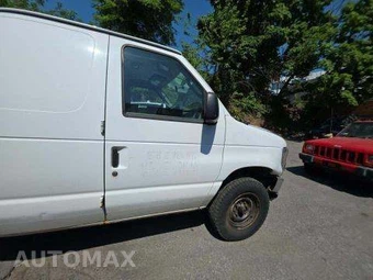 2014 Ford E-250 Commercial Cargo Van 138.0" WB – miniatura 33