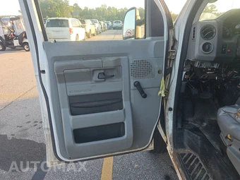 2014 Ford E-250 Commercial Cargo Van 138.0" WB – miniatura 22