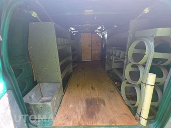 2014 Ford E-250 Commercial Cargo Van 138.0" WB – miniatura 8