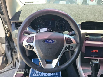 2014 Ford Edge SE – miniatura 10