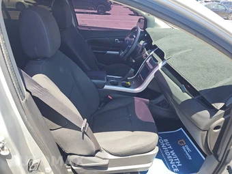 2014 Ford Edge SE – miniatura 8
