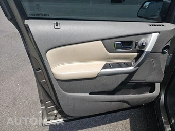 2014 Ford Edge SEL – miniatura 9
