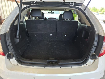 2014 Ford Edge SEL – miniatura 16