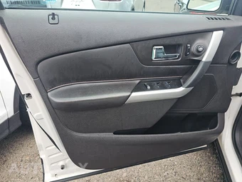 2014 Ford Edge SEL – miniatura 9