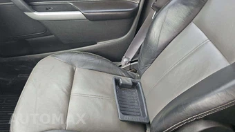 2014 Ford Edge Sport – miniatura 29