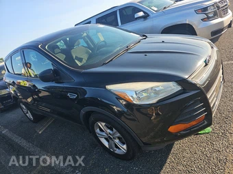 2014 Ford Escape S – miniatura 3
