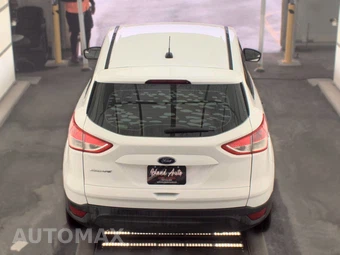 2014 Ford Escape S – miniatura 5