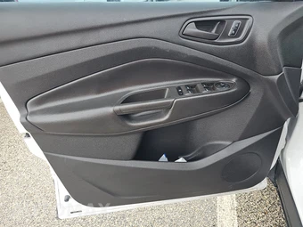 2014 Ford Escape S – miniatura 9