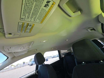 2014 Ford Escape S - miniatura 8