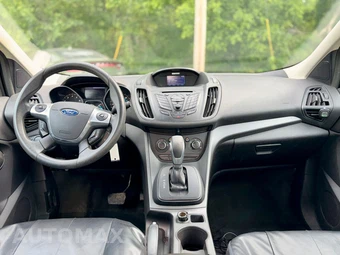 2014 Ford Escape S - miniatura 7
