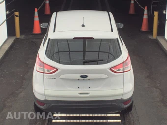 2014 Ford Escape S – miniatura 5