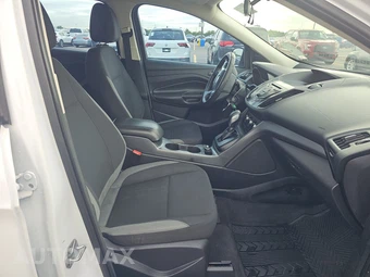 2014 Ford Escape S – miniatura 8