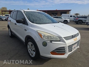 2014 Ford Escape S - miniatura 3