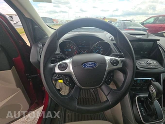 2014 Ford Escape SE – miniatura 10