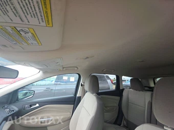 2014 Ford Escape SE – miniatura 18