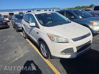 2014 Ford Escape SE - miniatura 3