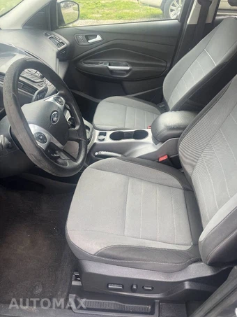 2014 Ford Escape SE - miniatura 9