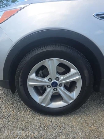 2014 Ford Escape SE – miniatura 8