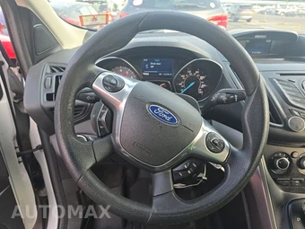 2014 Ford Escape SE – miniatura 10
