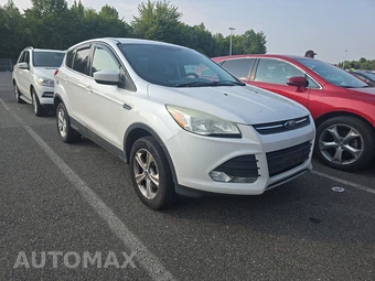 2014 Ford Escape SE – miniatura 3