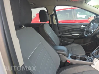 2014 Ford Escape SE – miniatura 8