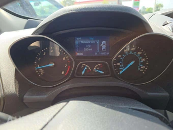 2014 Ford Escape SE - miniatura 9