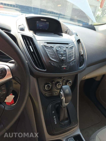 2014 Ford Escape SE – miniatura 10