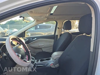 2014 Ford Escape SE – miniatura 7
