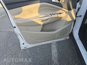 2014 Ford Escape SE – miniatura 9