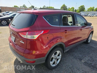2014 Ford Escape SE – miniatura 3