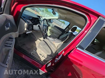 2014 Ford Escape SE – miniatura 6