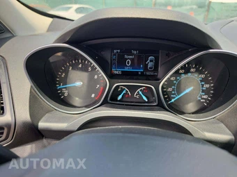 2014 Ford Escape SE – miniatura 9