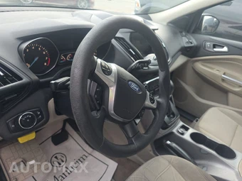 2014 Ford Escape SE - miniatura 10