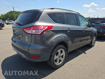 2014 Ford Escape SE - miniatura 4