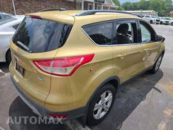 2014 Ford Escape SE - miniatura 3