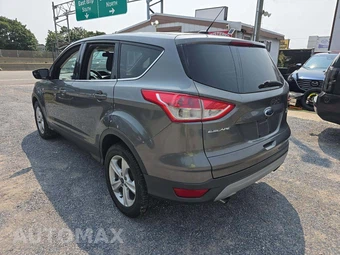 2014 Ford Escape SE - miniatura 2