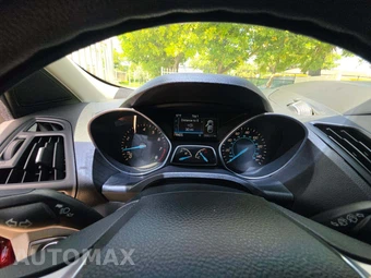 2014 Ford Escape SE - miniatura 9