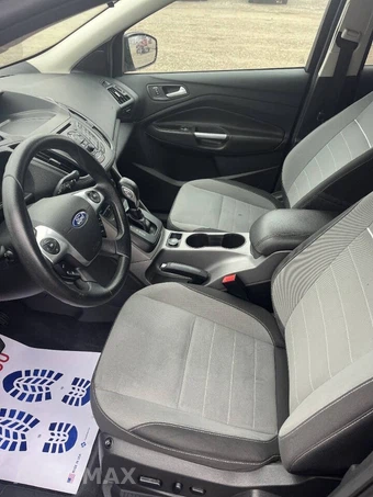 2014 Ford Escape SE - miniatura 10