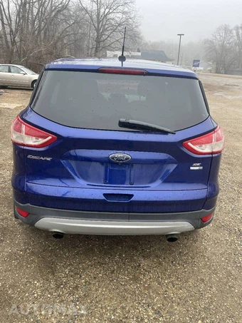2014 Ford Escape SE - miniatura 7