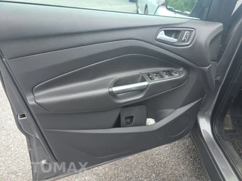 2014 Ford Escape SE – miniatura 9