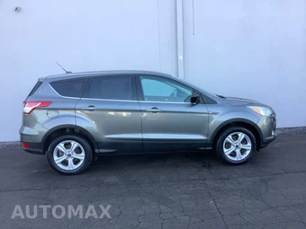 2014 Ford Escape SE - miniatura 7