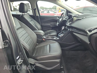 2014 Ford Escape Titanium – miniatura 8