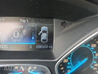 2014 Ford Escape Titanium – miniatura 15