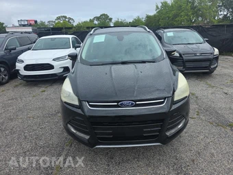 2014 Ford Escape Titanium – miniatura 2