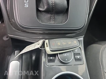 2014 Ford Escape Titanium – miniatura 22