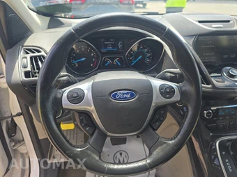 2014 Ford Escape Titanium – miniatura 10
