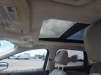 2014 Ford Escape Titanium – miniatura 18